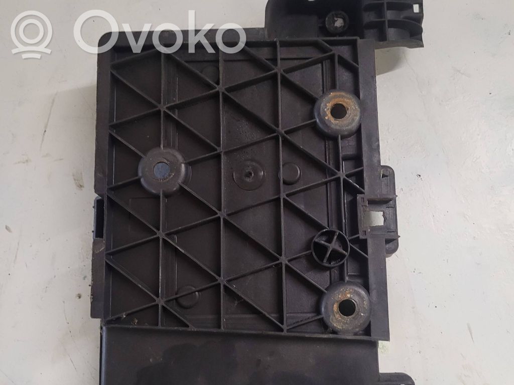 Renault Megane II Batteriekasten 