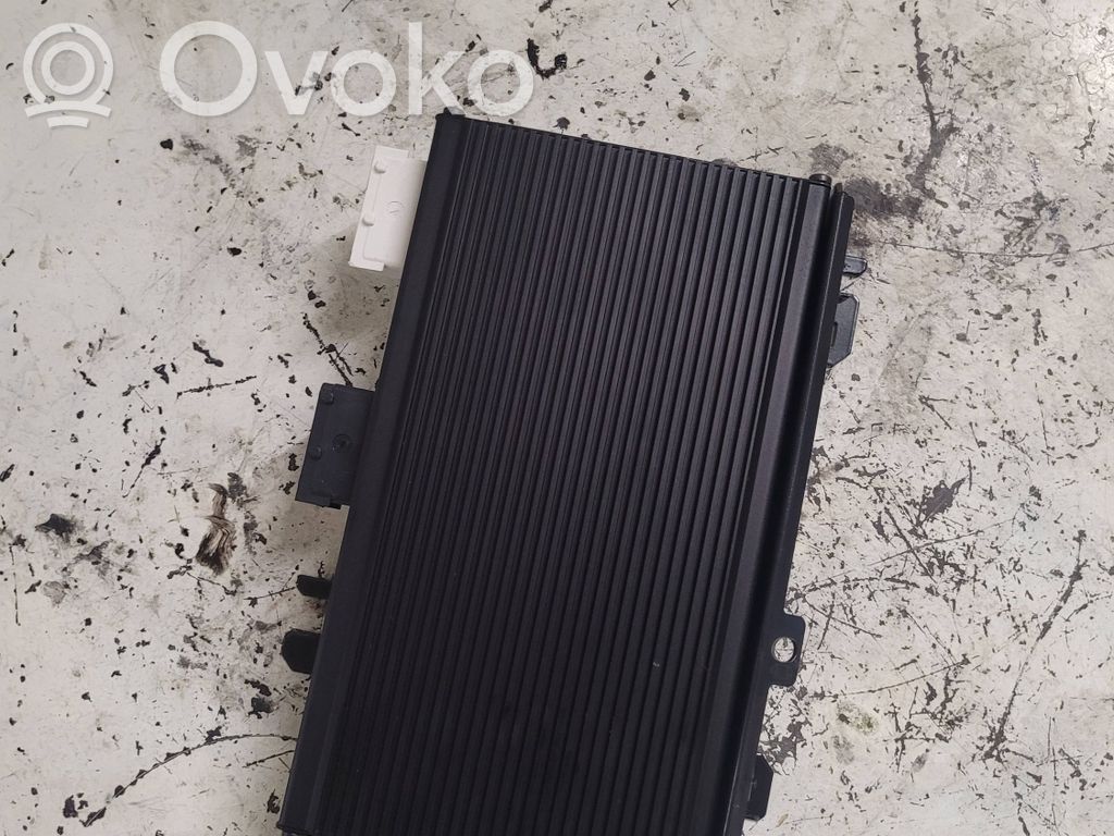 Citroen C6 Sound amplifier 
