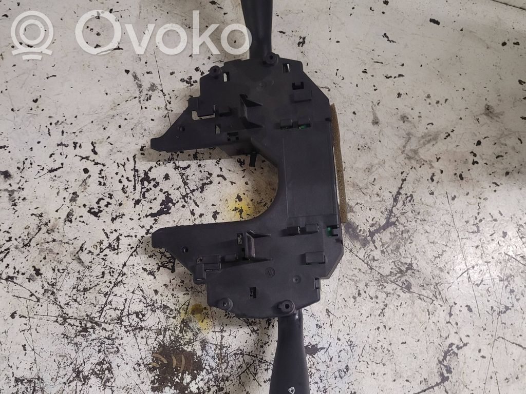 Citroen C5 Wiper turn signal indicator stalk/switch 