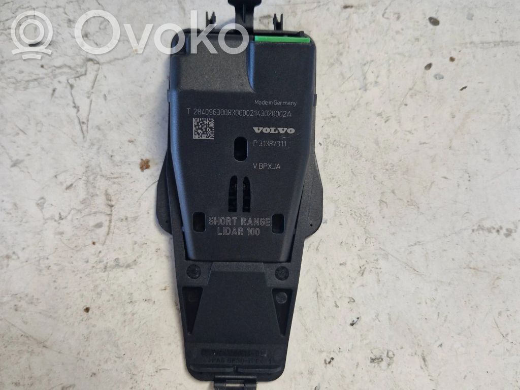 Volvo V70 Windshield/windscreen camera 