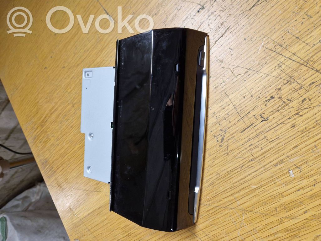 Mazda 6 Radio/CD/DVD/GPS head unit 