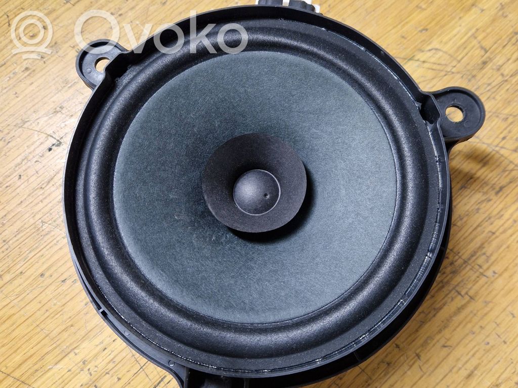 Mazda 6 Altavoz de la puerta trasera 