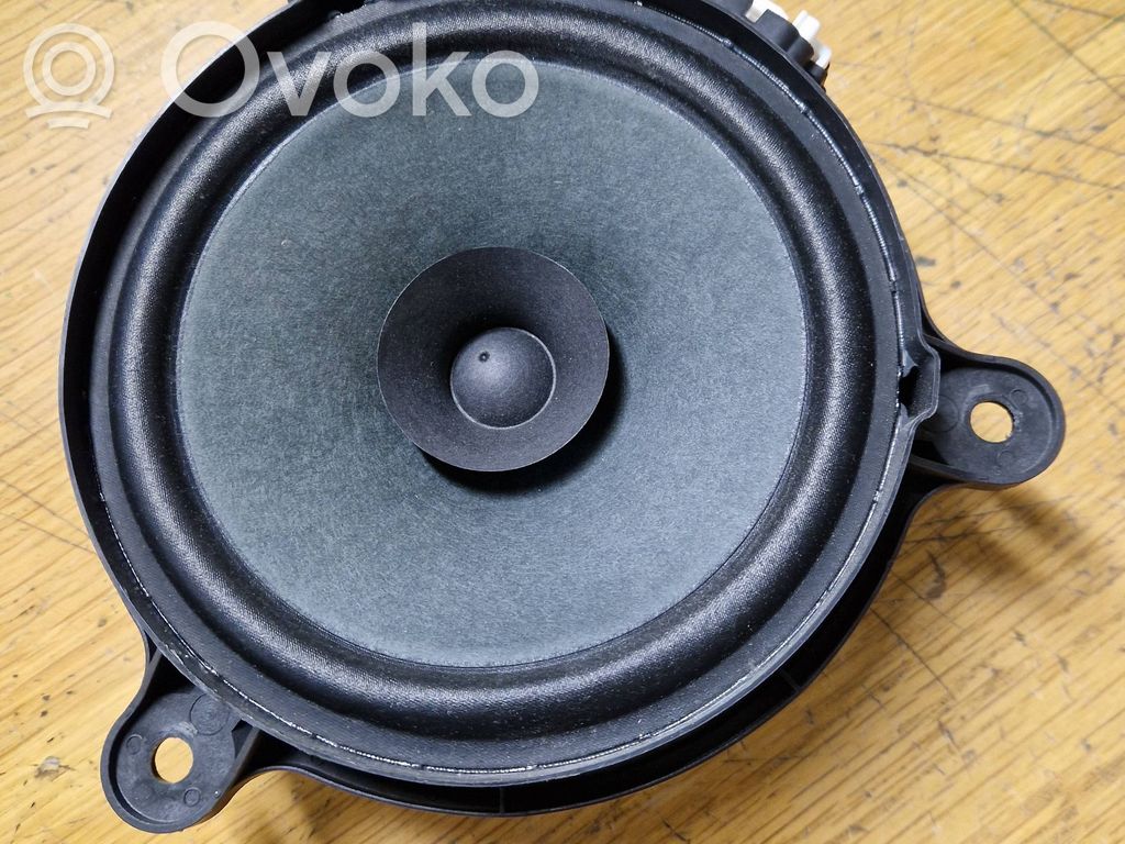 Mazda 6 Altavoz de la puerta trasera 