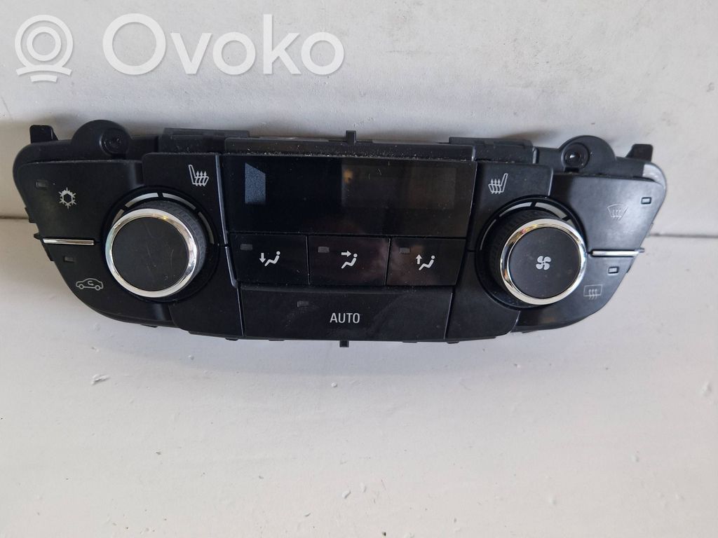 Opel Insignia A Climate control unit 