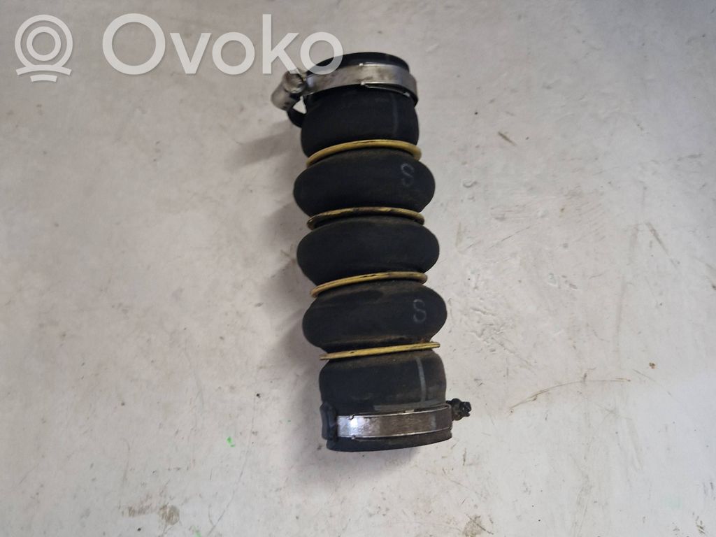 Citroen C4 II Intercooler hose/pipe 