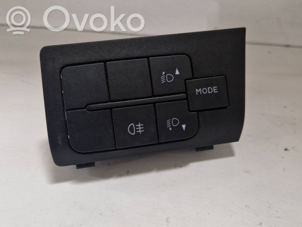 Fiat Ducato Headlight level height control switch 