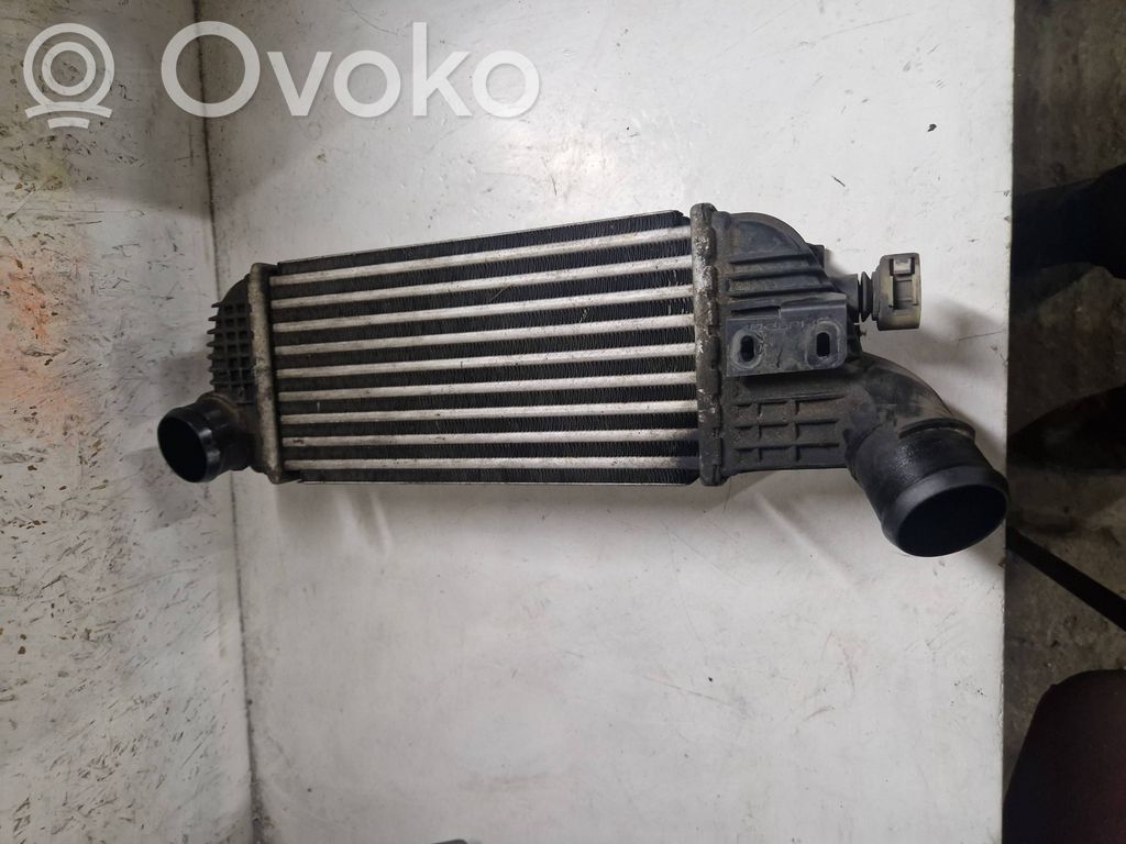 Citroen C5 Interkūlerio radiatorius 