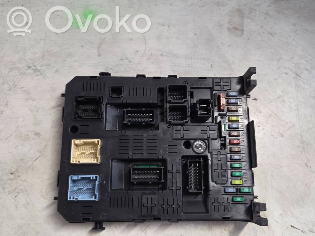 Citroen C4 I Picasso Komforto modulis 