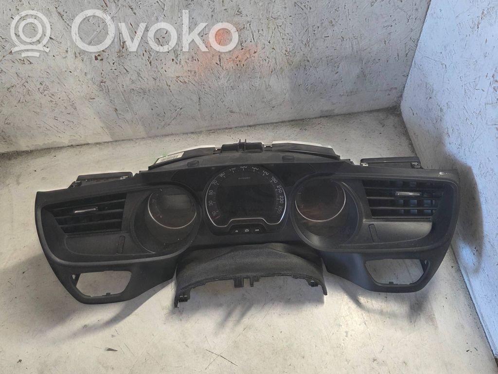 Citroen C5 Geschwindigkeitsmesser Cockpit 