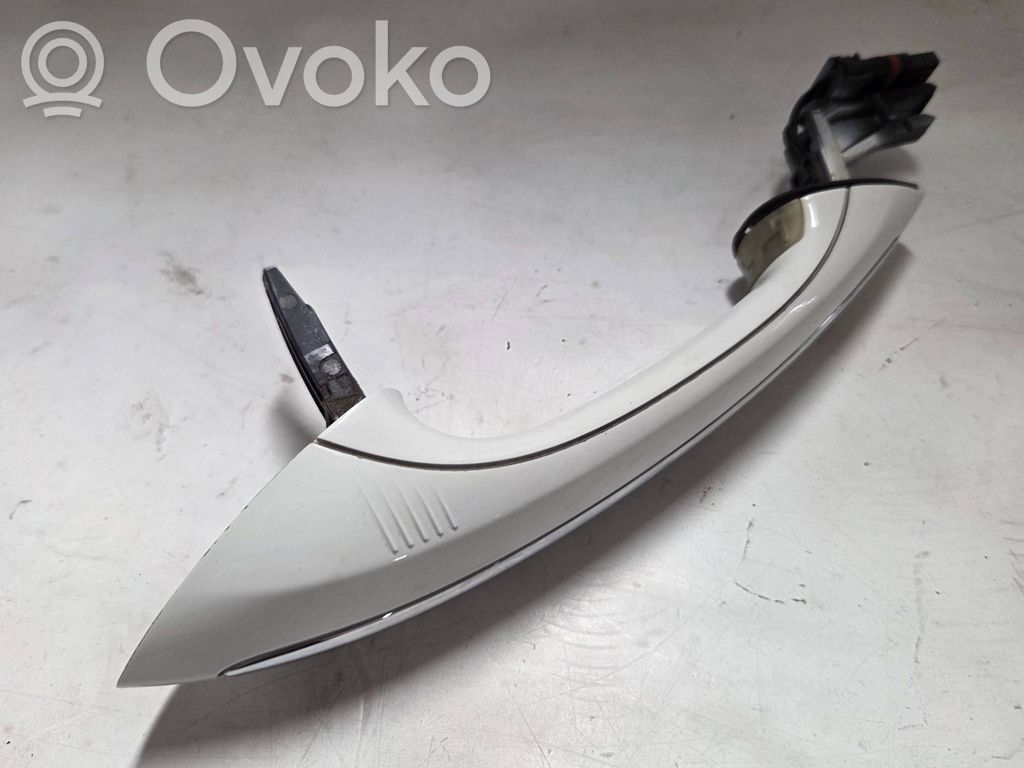 BMW 7 F01 F02 F03 F04 Manecilla externa puerta delantera 