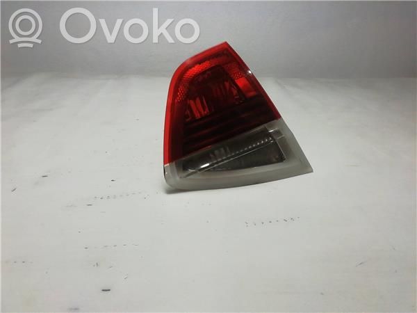 Rear tail light bulb   6923459