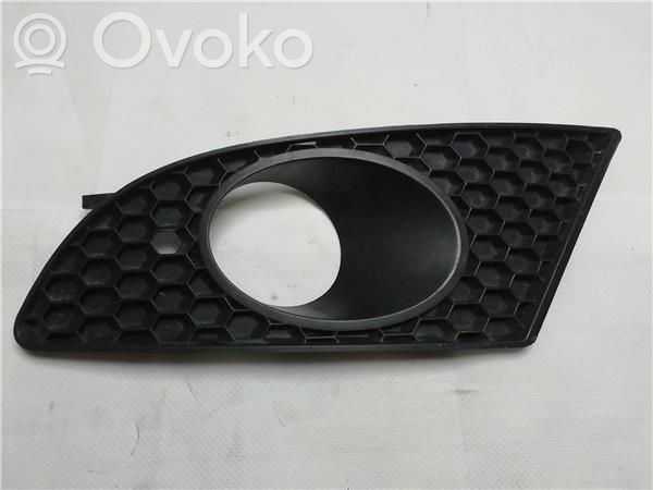 Seat Leon (1P) Unteres Gitter dreiteilig vorne 