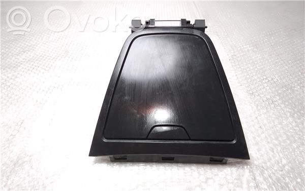 Renault Captur Glove box 