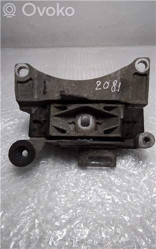 Engine mount bracket   326D50