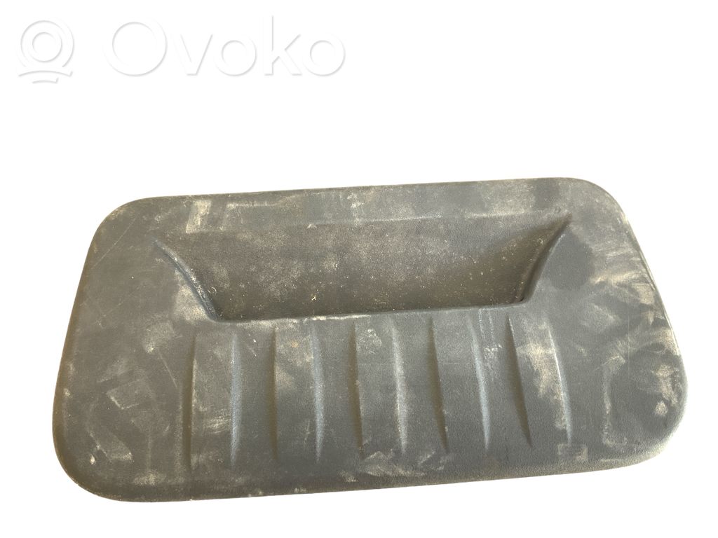 Chrysler Pacifica Rear air vent grill 