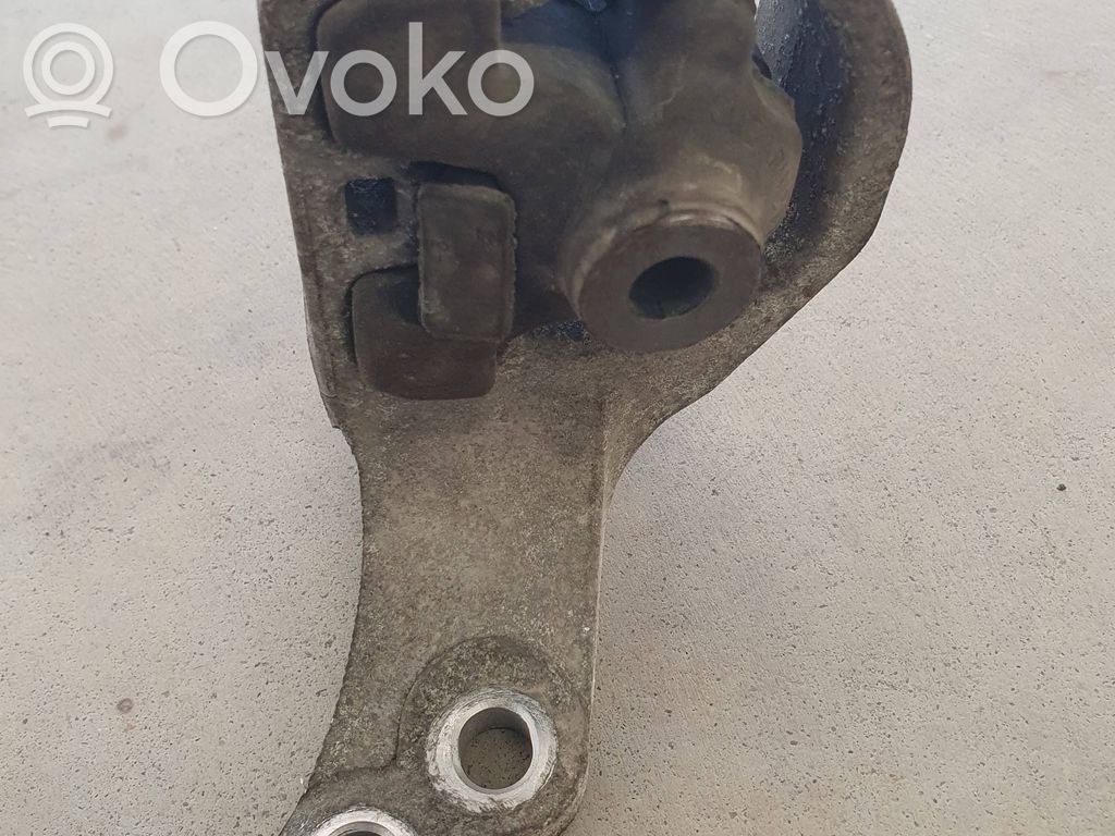 Engine mount bracket   41022AL000