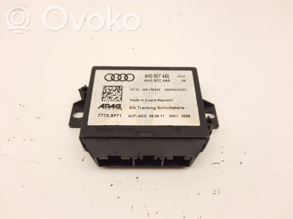 GPS navigation control unit/module   4H0907440