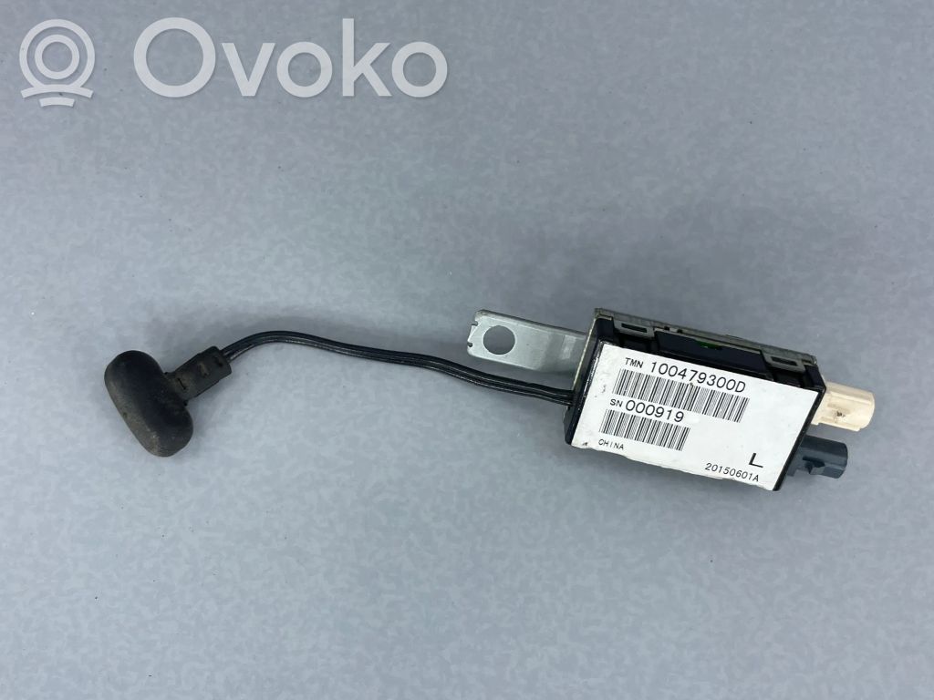 Tesla Model S Antenos stiprintuvas 