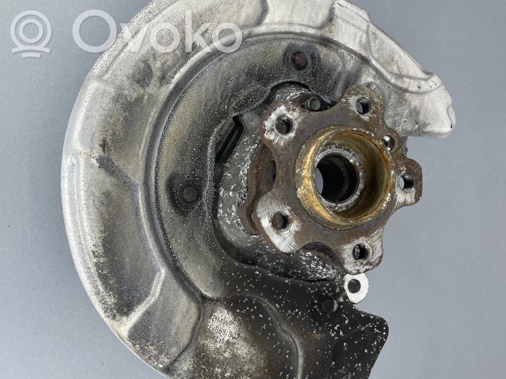 BMW 5 G30 G31 G38 Front wheel hub 