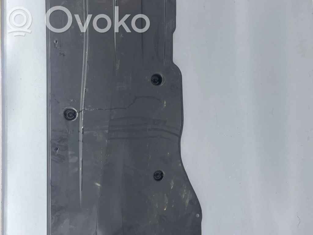 Cupra Formentor Center/middle under tray cover 