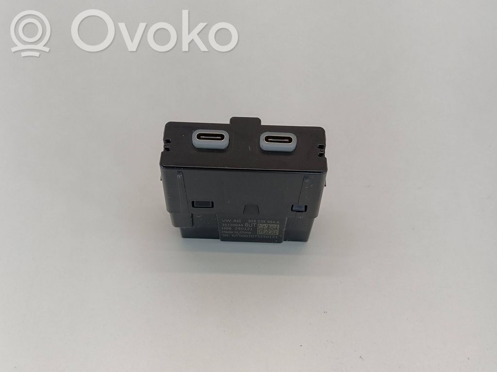 USB socket connector   3G5035954A,35120844