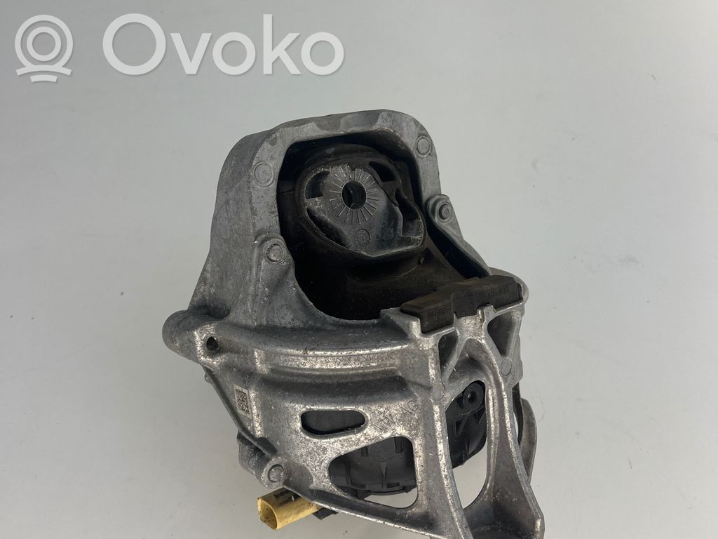 Audi A6 S6 C8 4K Engine mount bracket 