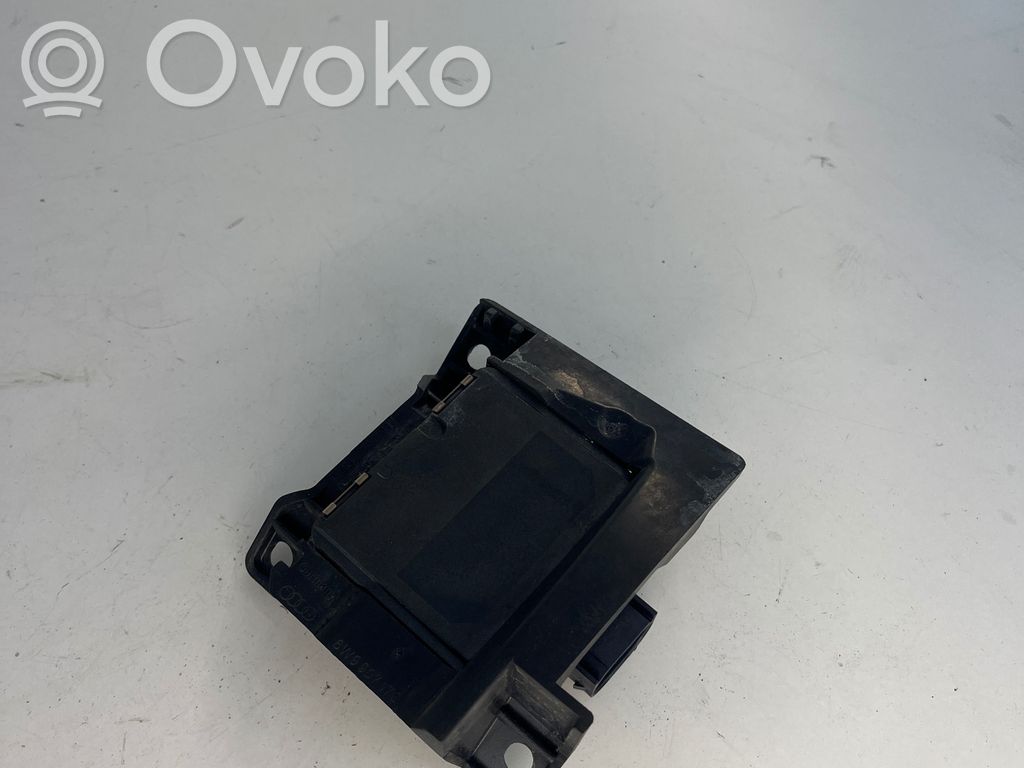Audi A4 S4 B9 Distronic sensor radar 
