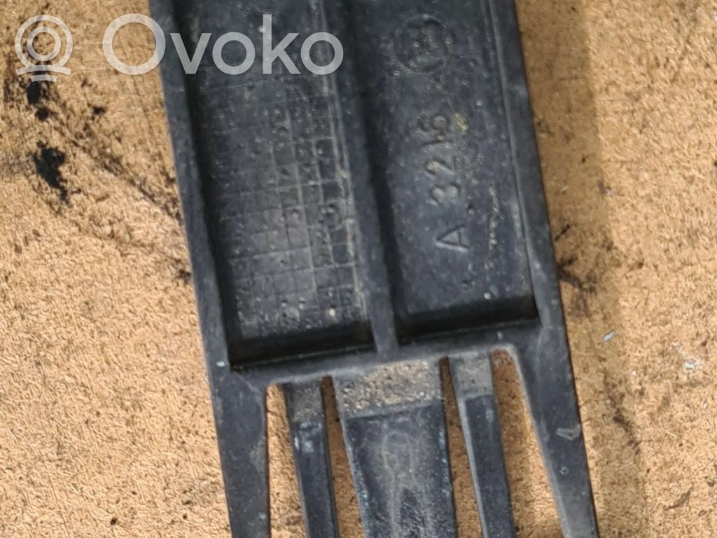 BMW 5 E60 E61 Radiator mount bracket 
