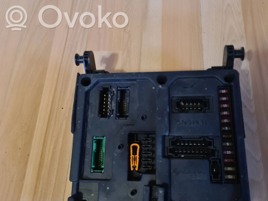 Volkswagen Sharan Fuse module 