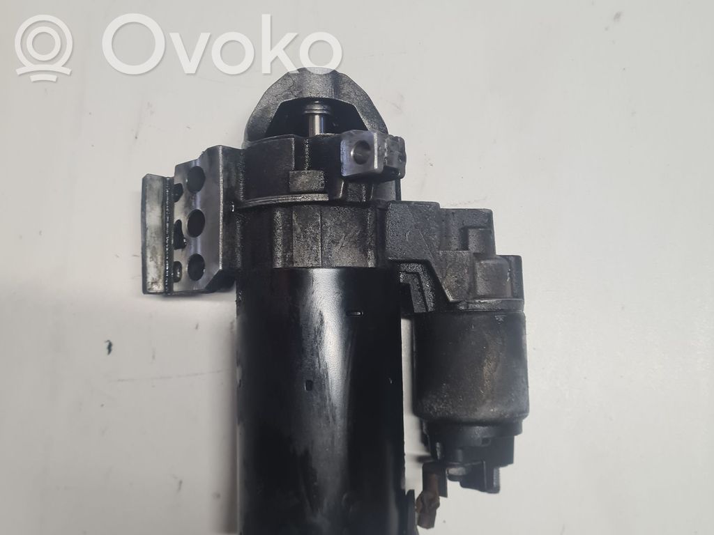 BMW 7 F01 F02 F03 F04 Starteris 