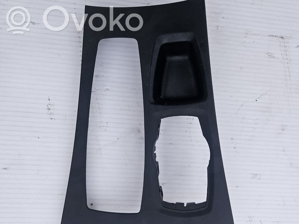 BMW X5 E70 Other center console (tunnel) element 