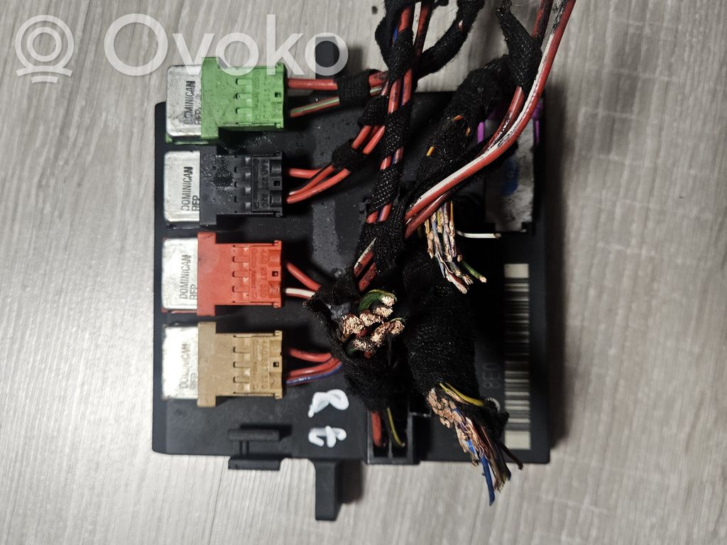 Audi A6 S6 C6 4F Komforto modulis 