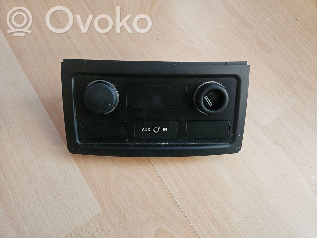 BMW 5 E60 E61 Cornice accendisigari posteriore 