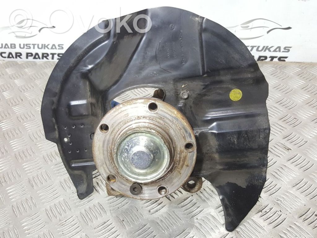BMW 3 E46 Front wheel hub spindle knuckle 
