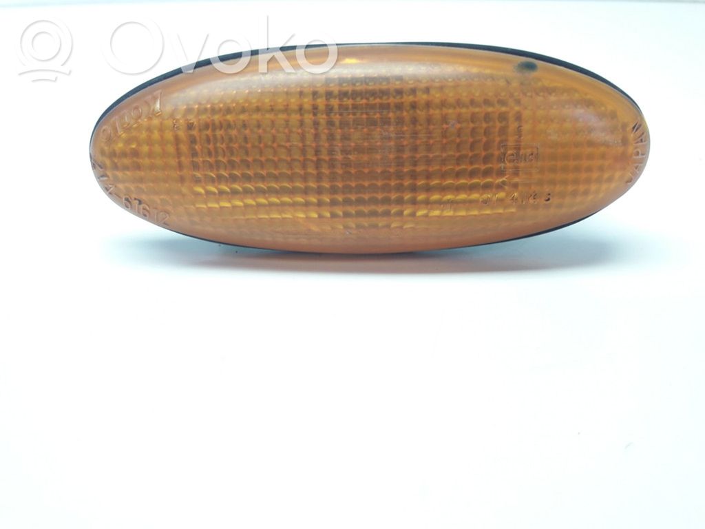 KIA Sephia Front fender indicator light 