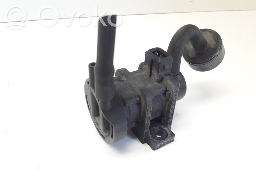 Volvo S40, V40 Solenoidinis vožtuvas 