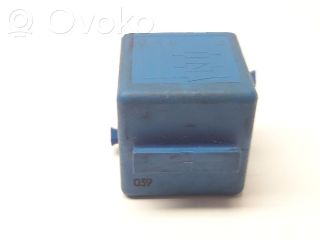 BMW 5 E39 Other relay 