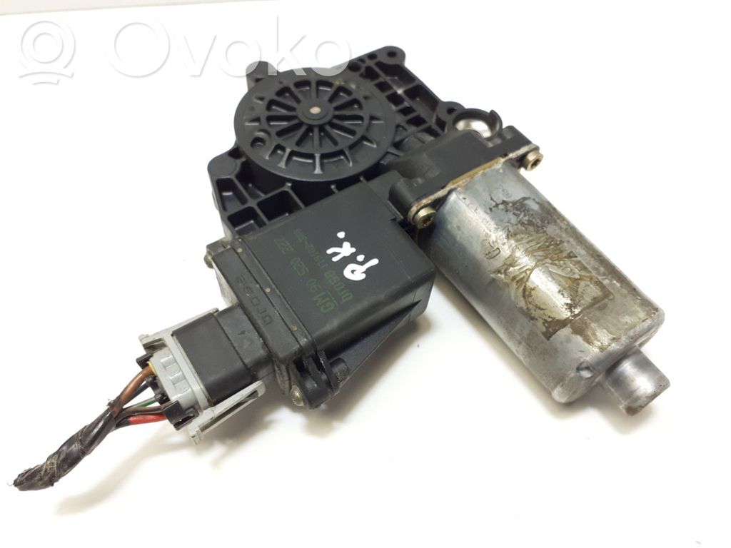 Opel Vectra B Silnik regulatora szyby drzwi przednich 