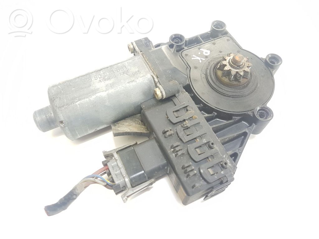 Opel Astra G Silnik regulatora szyby drzwi przednich 