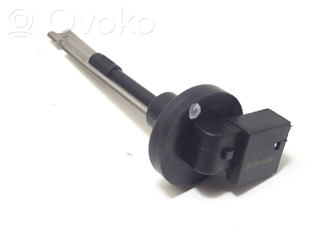 Interior temperature sensor   6915391