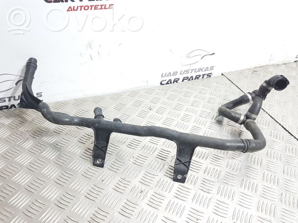 BMW 1 E81 E87 Engine coolant pipe/hose 