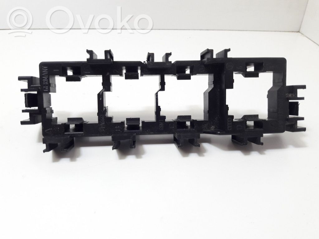Other interior part   4E0937503D