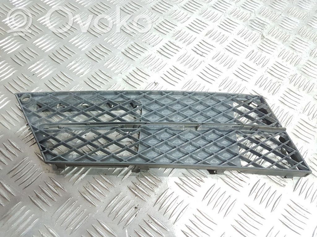 Front bumper lower grill   7178098,11460915