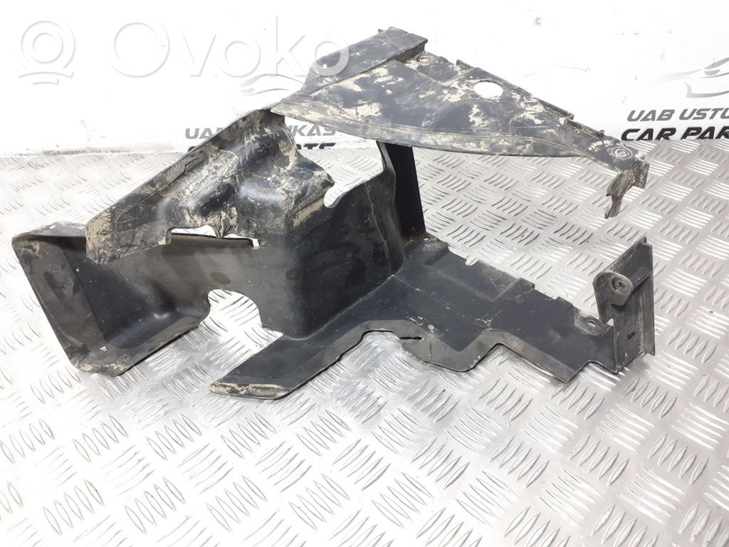 Audi A8 S8 D3 4E Interkūlera radiators 
