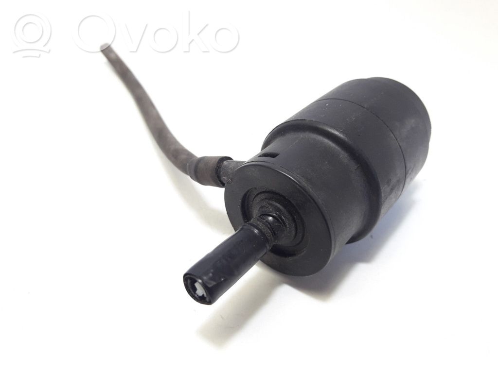 Windscreen/windshield washer pump
