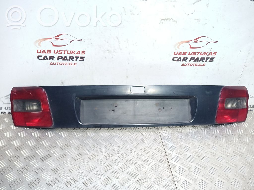 Tailgate trim   29262001,30862