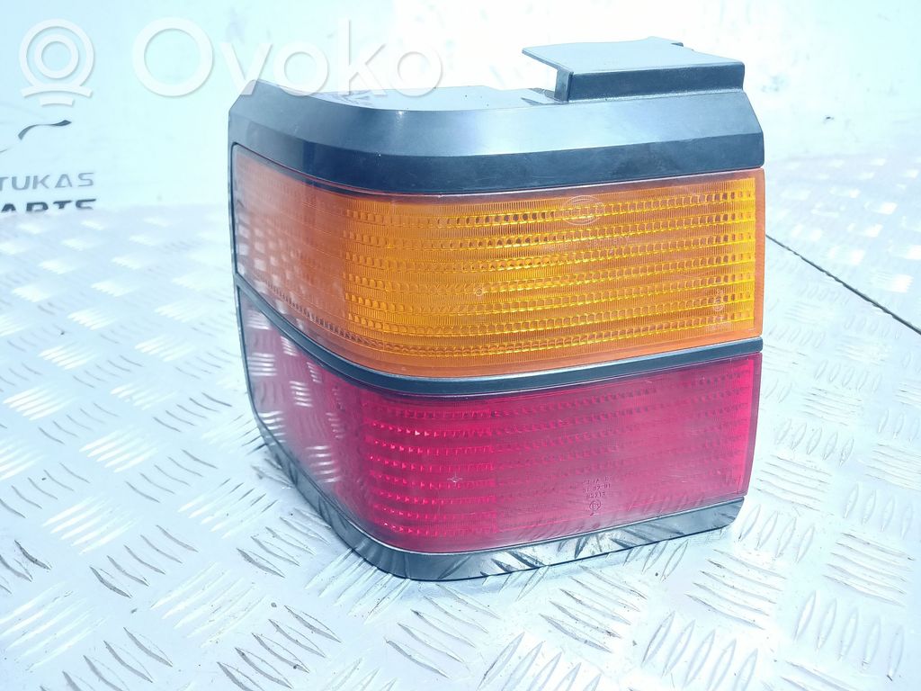 Volkswagen PASSAT B3 Rear/tail lights 
