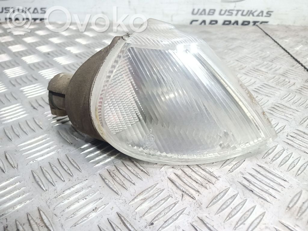 Renault Laguna I Front indicator light 