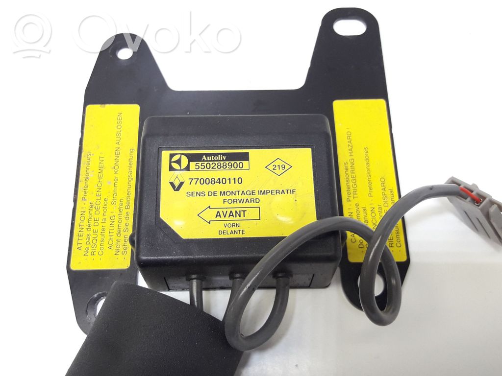 Renault Laguna I Airbag control unit/module 