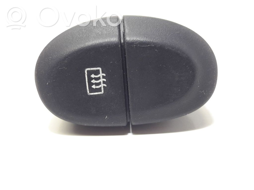 Renault Megane I Windscreen/window heater switch 